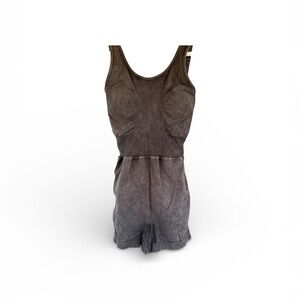 Zenana Sleeveless Ribbed Romper